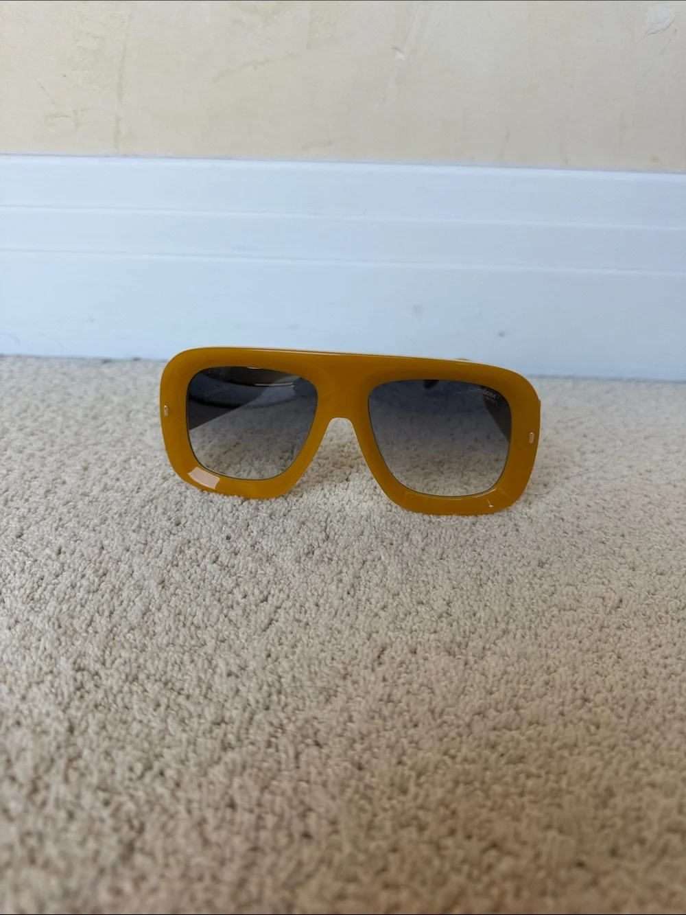 Carrera FLAGLAB 18 Mustard Sunglasses with Gray Gradient UV Protect Lenses